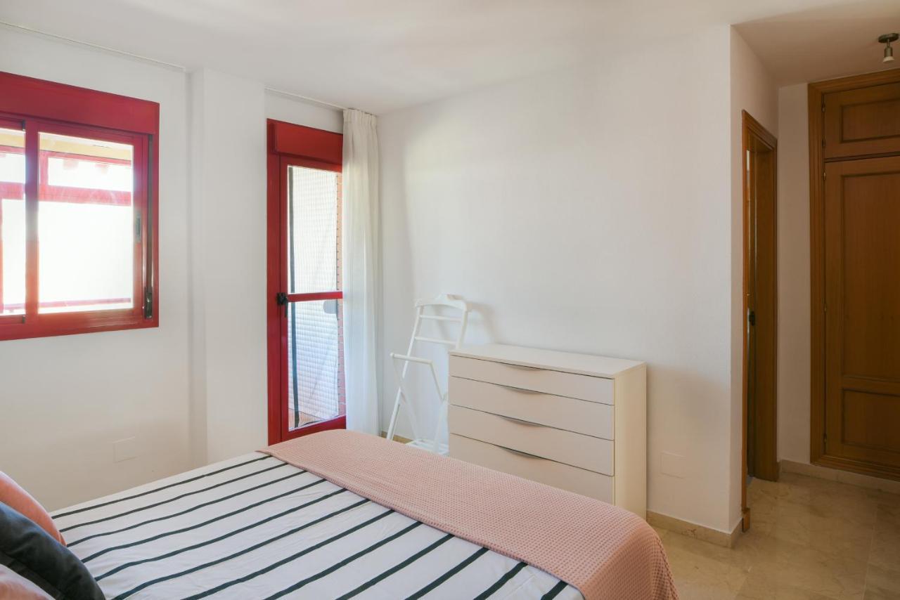 Malaga Estacion Ave Playa Apartment Bagian luar foto