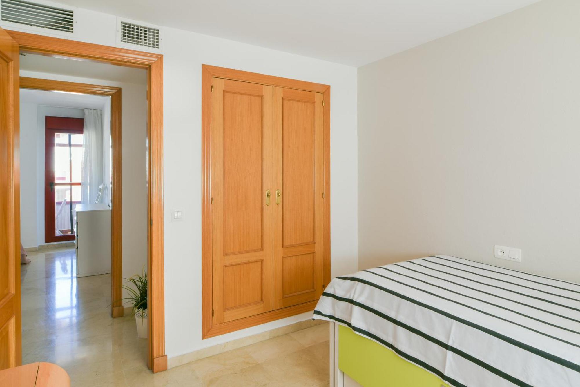 Malaga Estacion Ave Playa Apartment Bagian luar foto