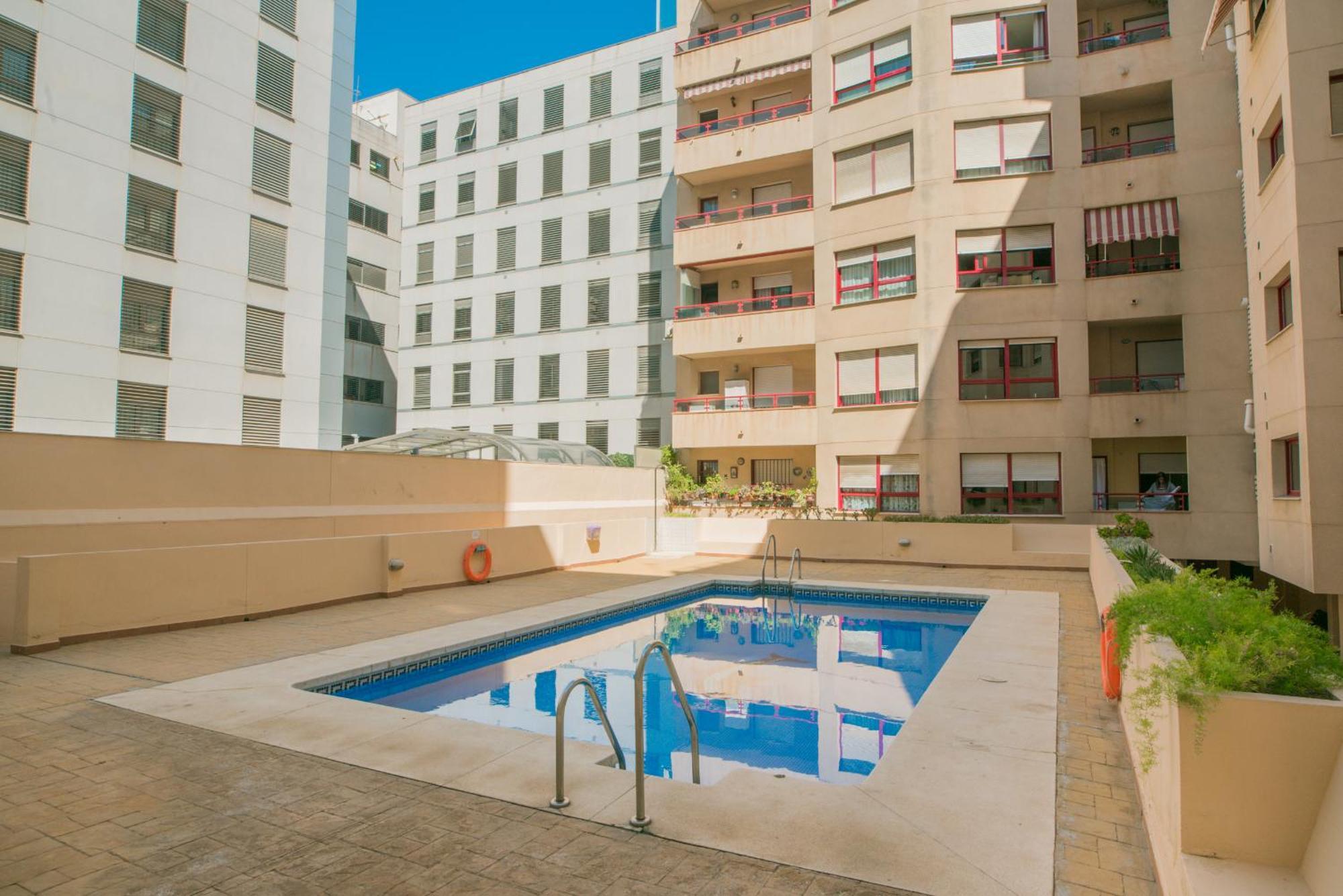 Malaga Estacion Ave Playa Apartment Bagian luar foto